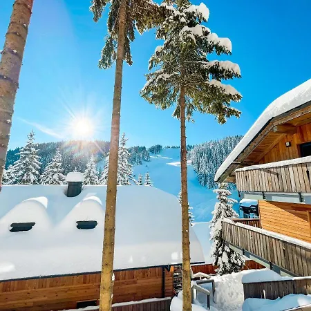 Sunshine Golte E4 Apartma *